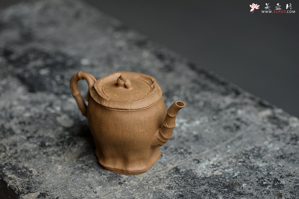 紫砂壶图片：林秀明原创作品 全手清逸 灵秀之作 古朴自然 - 美壶网