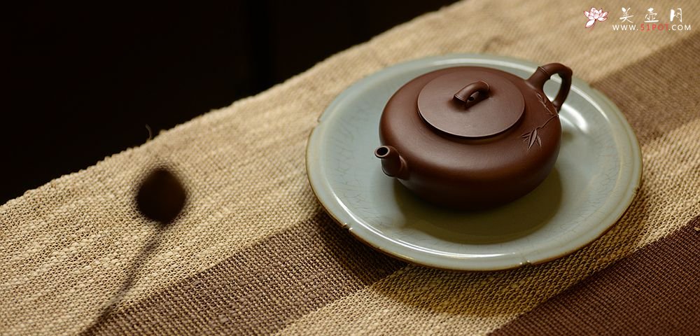 紫砂壶图片：灵秀之作 潘丹初全手竹趣二式  线条简练 爱不释手 - 美壶网