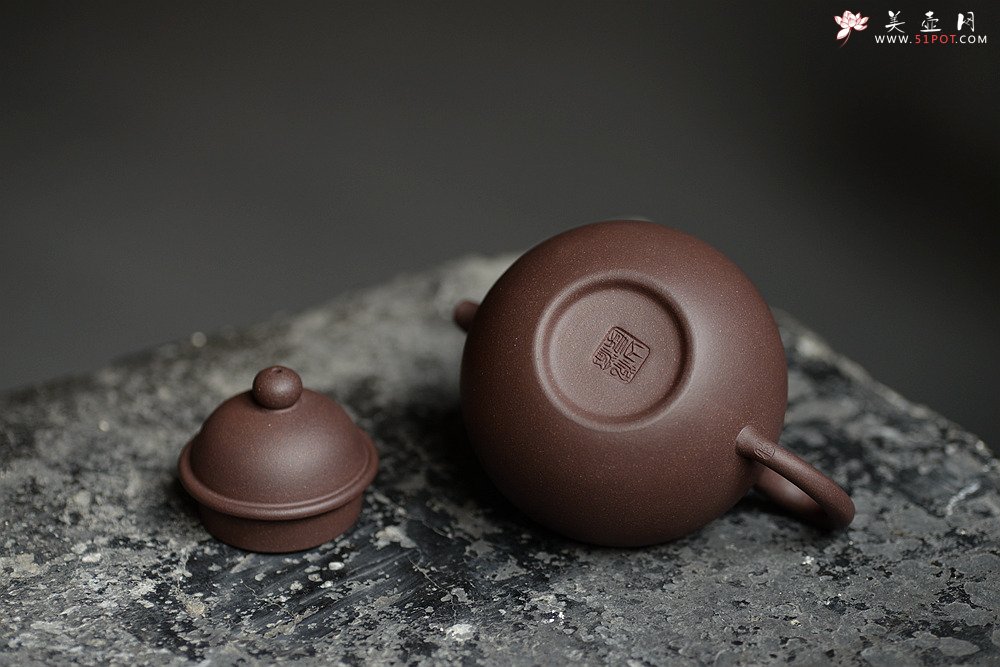 紫砂壶图片：美壶特惠 原矿紫泥 传统经典 寿珍掇球 - 美壶网