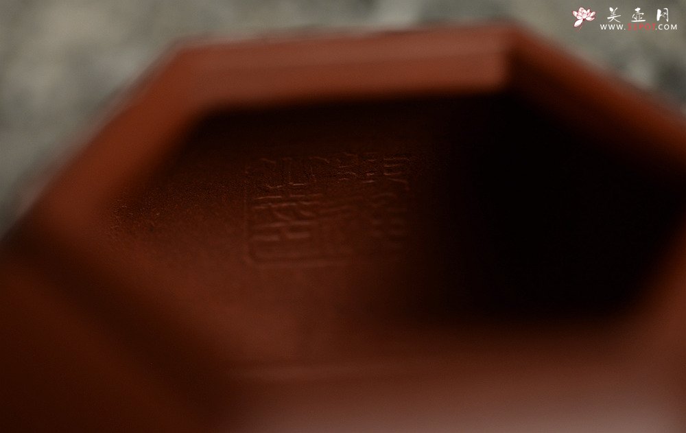 紫砂壶图片：陈进全手工近作 六方禅钟 线条流畅 块面过渡自然 - 美壶网