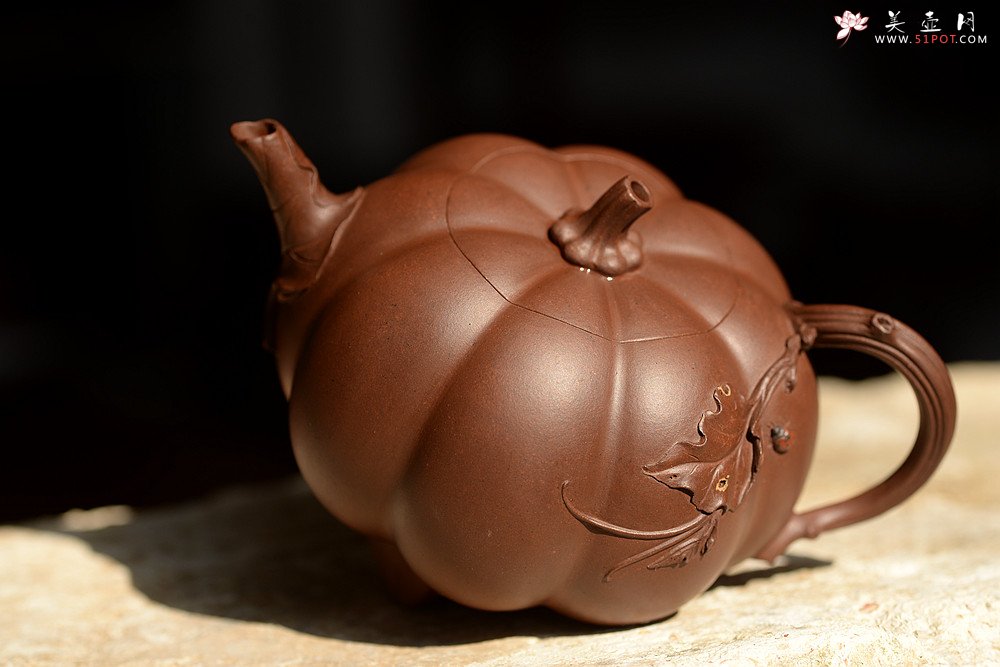 紫砂壶图片：花货奇才顾正芳新作 灵韵秀雅 全手南瓜 田园丰韵~ - 美壶网