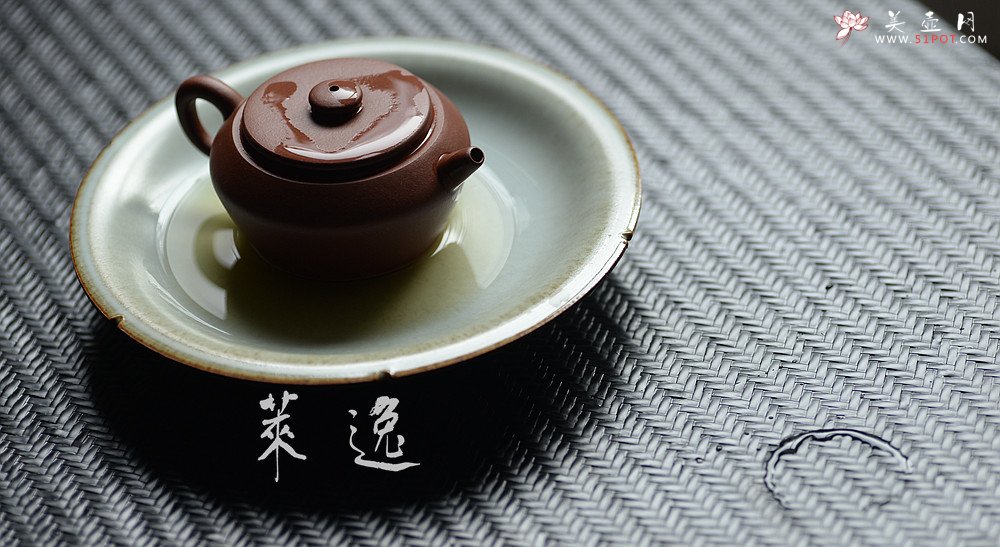 紫砂壶图片：手工制作 文雅大方 六瓣冰纹壶承 - 美壶网