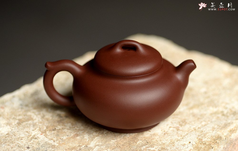紫砂壶图片：美壶特惠 经典实用 和悦 优质枣红泥 易泡养 - 美壶网