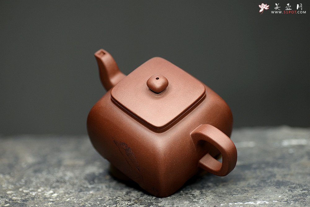 紫砂壶图片：飘逸方刚 锦玉四方 别存古意 全手精品之作 - 美壶网