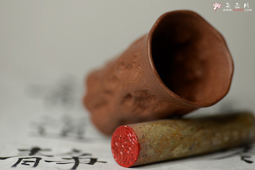 紫砂壶图片：美壶特惠 全手制作 数量有限~ 冬日暖心一手杯  - 美壶网