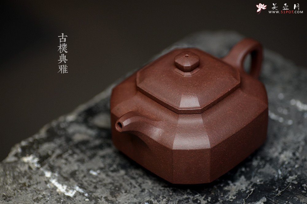 紫砂壶图片：顾文君新品 传统经典 线条挺拔 全手八方侧角 - 美壶网