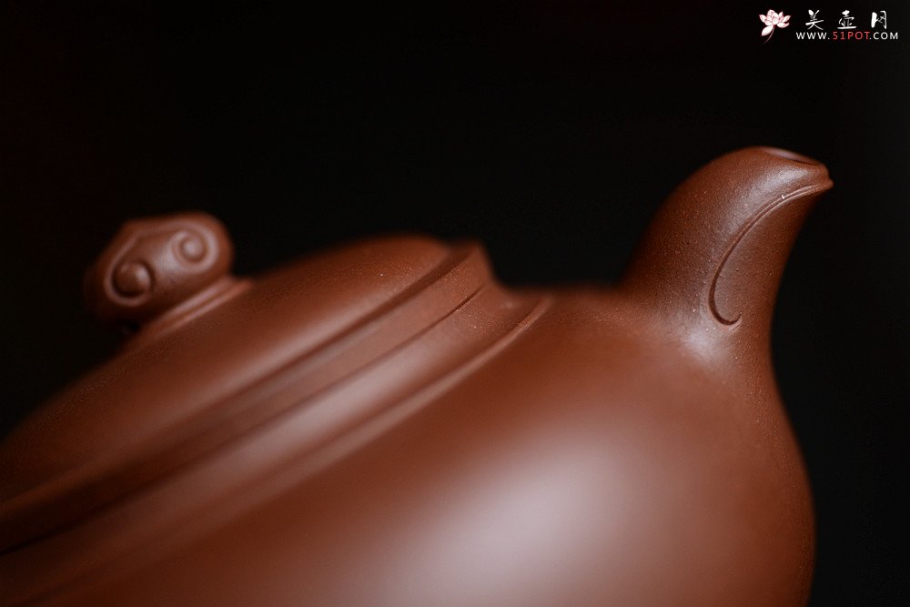 紫砂壶图片：精工实力派储俊伟代表作 厚雅飘逸 经典实用 全手小处处如意 - 美壶网