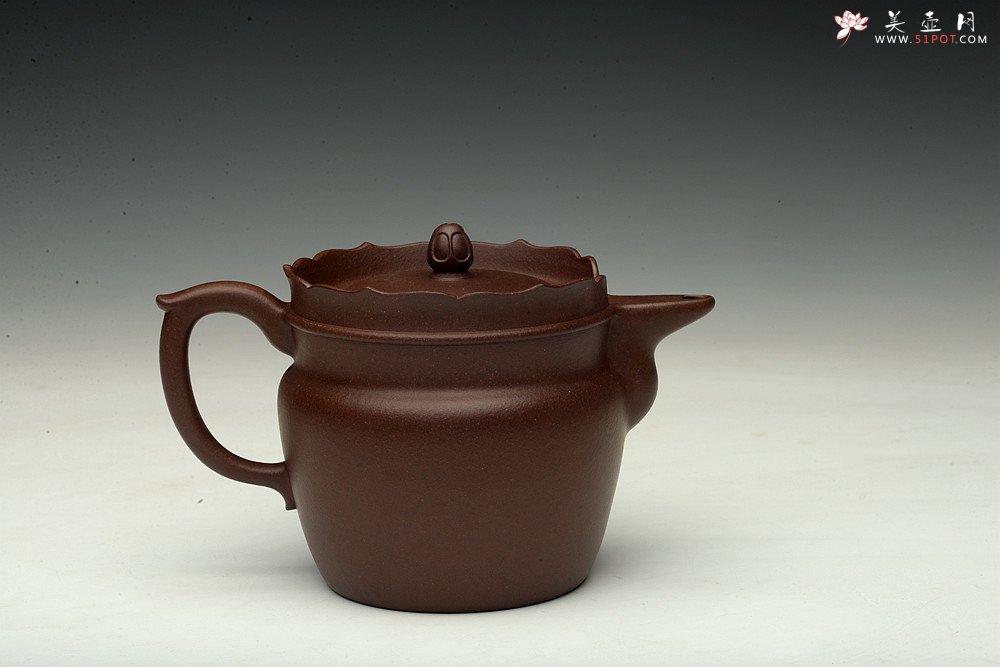 紫砂壶图片：储俊伟乙未年精工新作 紫砂佛语 端庄大方 全手僧帽 油润老紫泥 - 美壶网