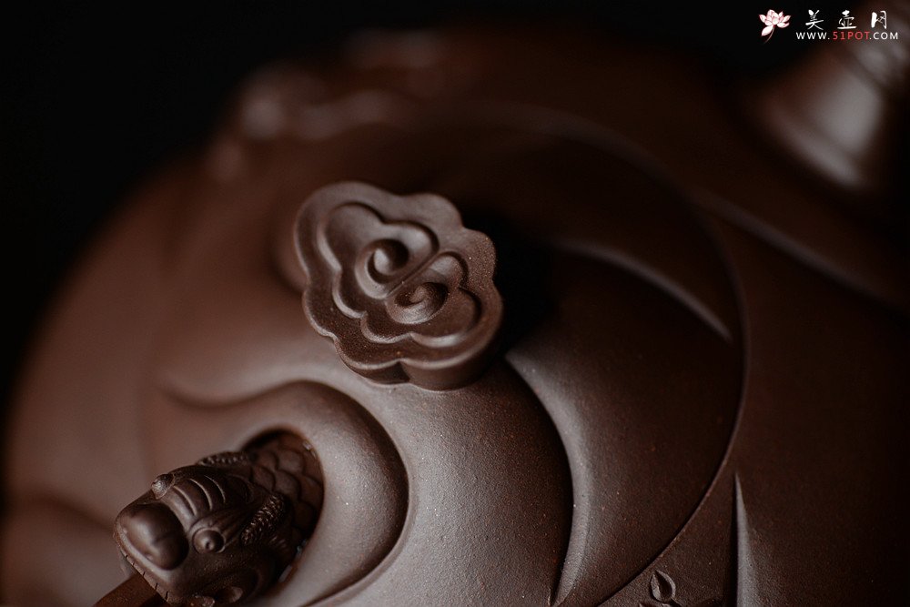 紫砂壶图片：云游天地 精品扁鱼化龙 做工精细 - 美壶网