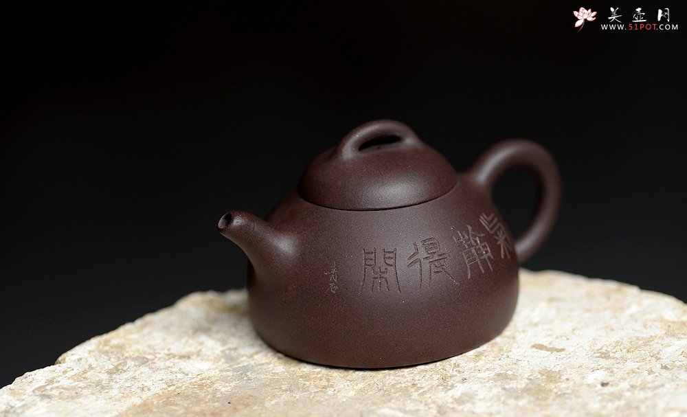 紫砂壶图片：鸿渝山房新品 美壶特惠  茶人最爱 金钟 - 美壶网
