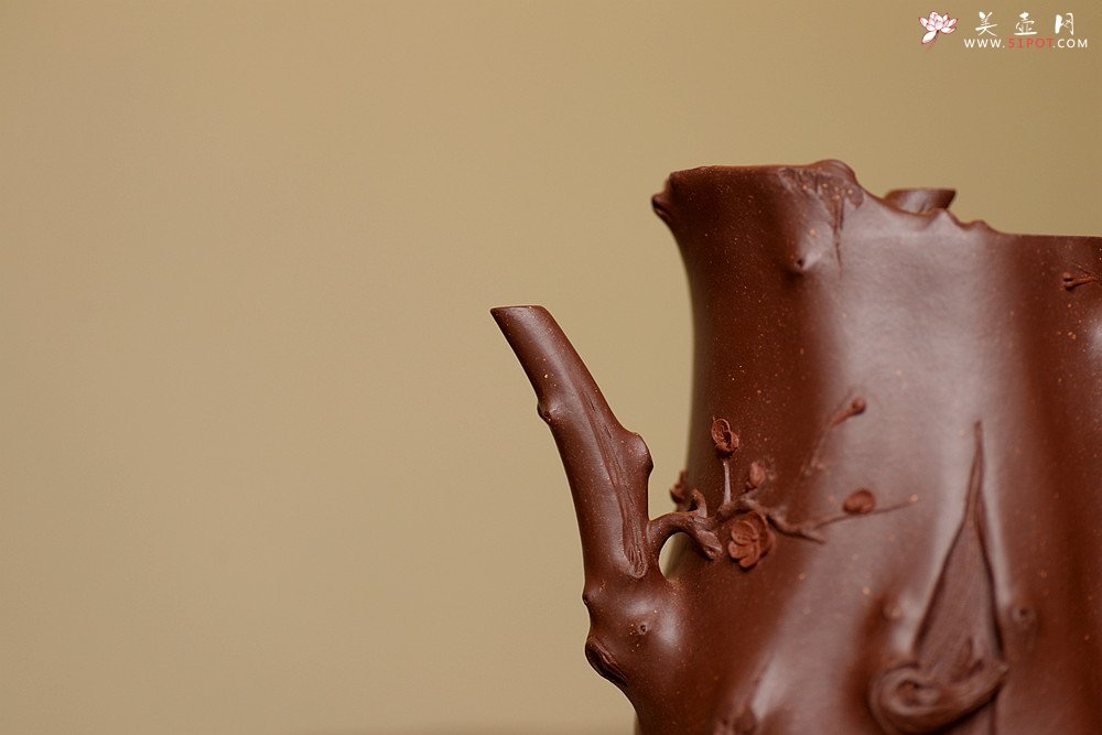 紫砂壶图片：单志萍年终全手力作 古意昂然 立体梅花 寒梅套壶 - 美壶网