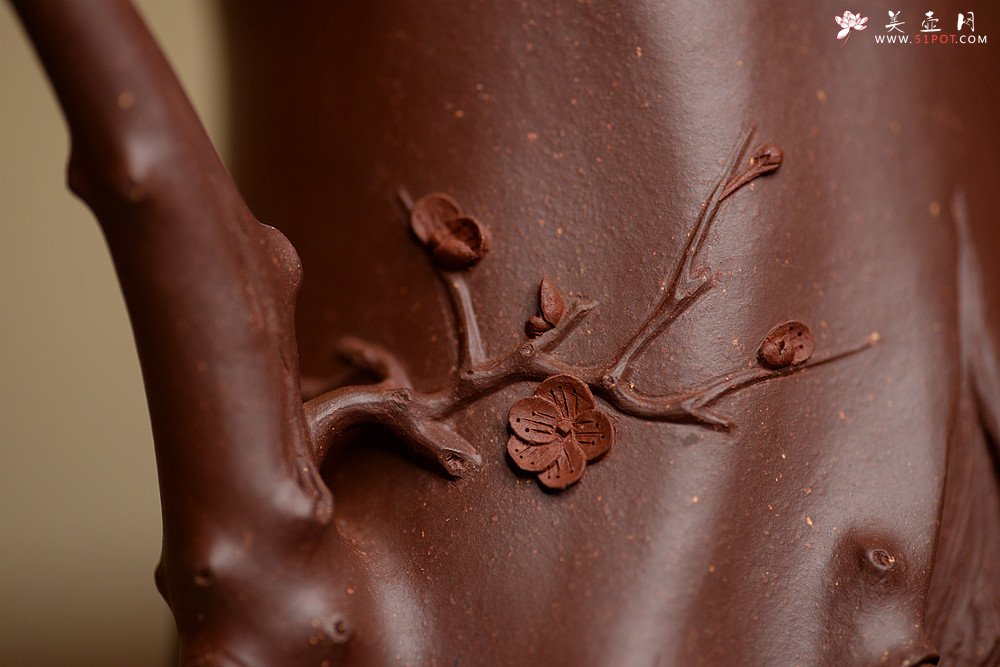 紫砂壶图片：单志萍年终全手力作 古意昂然 立体梅花 寒梅套壶 - 美壶网