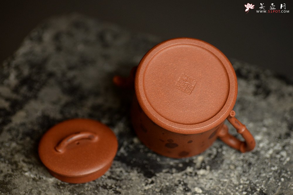 紫砂壶图片：曲峰近作 文气秀雅 优质降坡泥 湘妃 - 美壶网