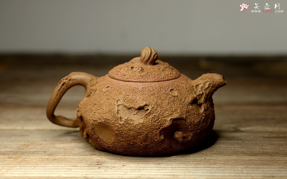 紫砂壶图片：陈进全手新品 造型新颖 优雅之作 全手树魂 - 美壶网