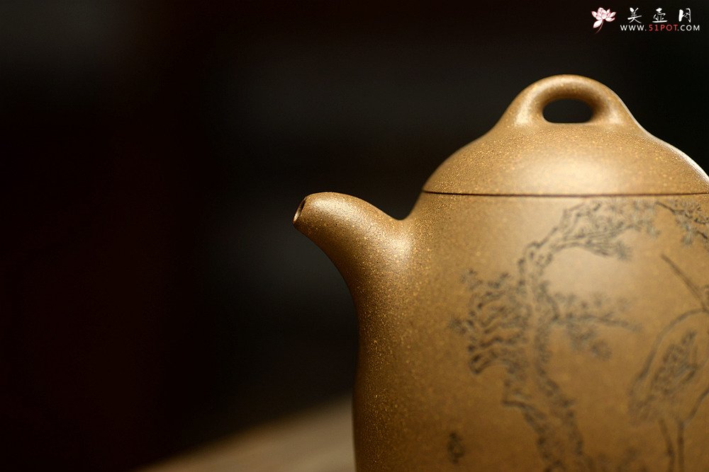 紫砂壶图片：张听刚装饰 朴素敦厚 大气 全手大秦权 高寿仙鹤 - 美壶网