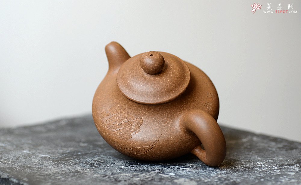 紫砂壶图片：张听刚装饰 蓄势内敛 趣味盎然 全手婉珠 萝卜白菜各有所爱：） - 美壶网