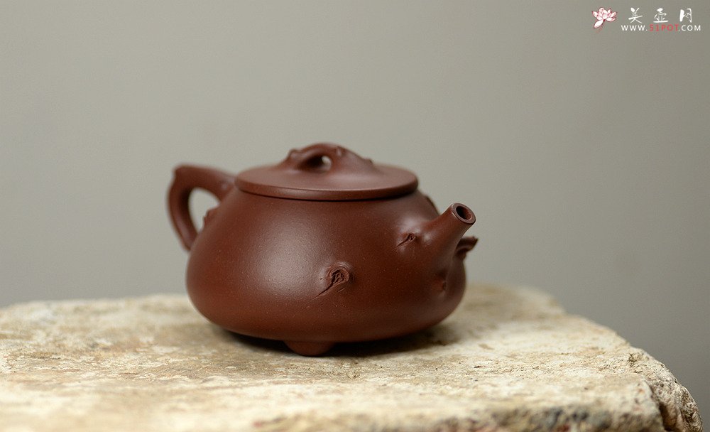 紫砂壶图片：傲雪寒梅 饱满可爱 实用花器 梅花石瓢 - 美壶网
