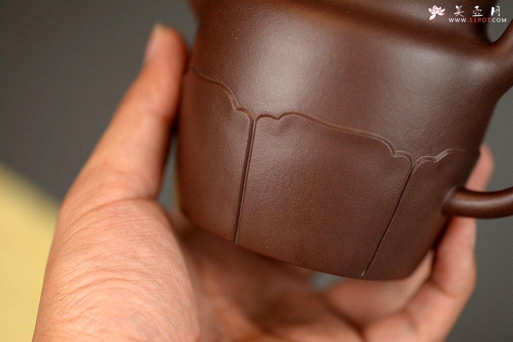 紫砂壶图片：美壶特惠 谭华斌精致作品 僧帽壶 挺拔俊秀 - 美壶网