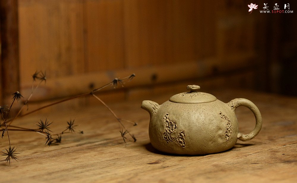 紫砂壶图片：肌理丰富 拙味~ 全手薄胎龚春 ~沧桑质感 - 美壶网