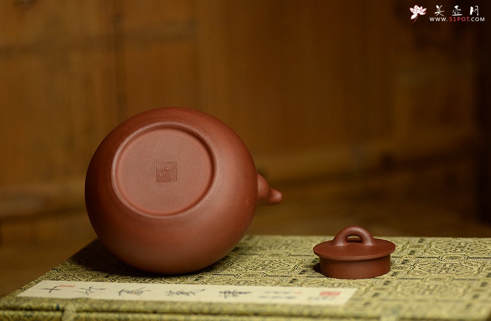 紫砂壶图片：张悦全手工新品 光明提梁 难度大 极品底槽清 - 美壶网