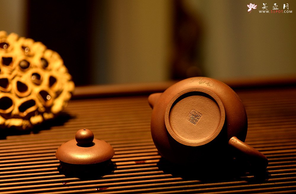 紫砂壶图片：谭华斌近作 道洪风格之玉露二式 刀法精炼 可人小壶 美壶特惠 - 美壶网