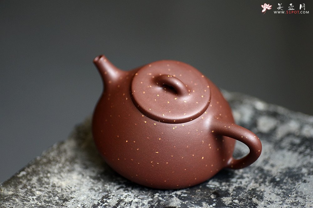 紫砂壶图片：曲峰老师全手工演绎经典 铺砂全手子冶石瓢 骨肉均挺 传统耐品 - 美壶网