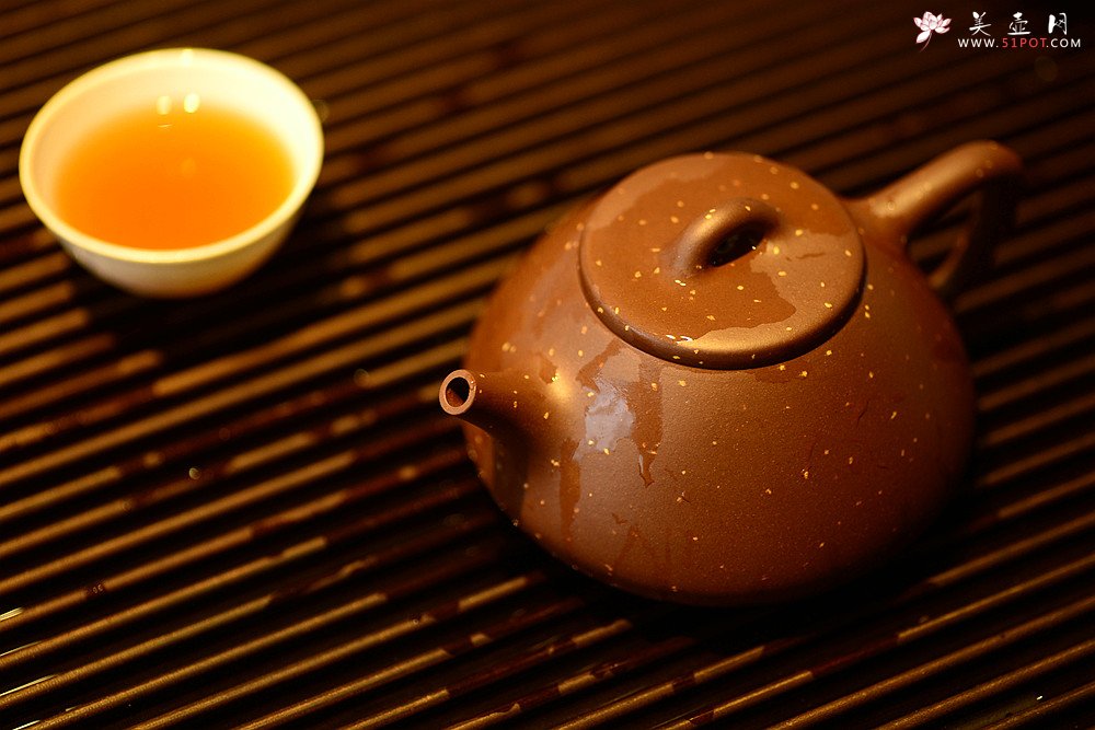 紫砂壶图片：曲峰老师全手工演绎经典 铺砂全手子冶石瓢 骨肉均挺 传统耐品 - 美壶网