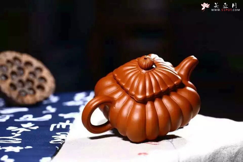 紫砂壶图片：筋纹四方 - 美壶网