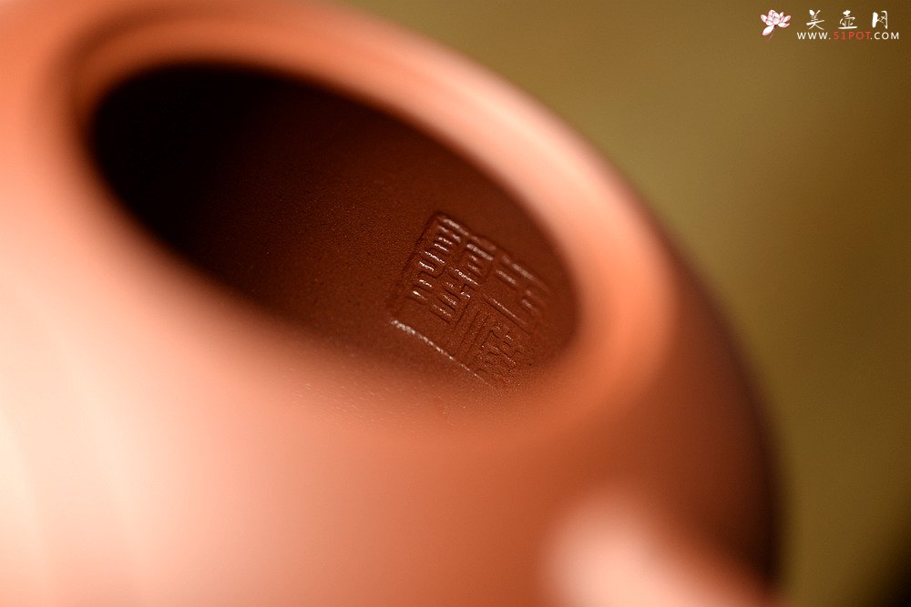 紫砂壶图片：于洪霞原创力作 全手大品‘源’ 韵味十足 线条流畅 - 美壶网