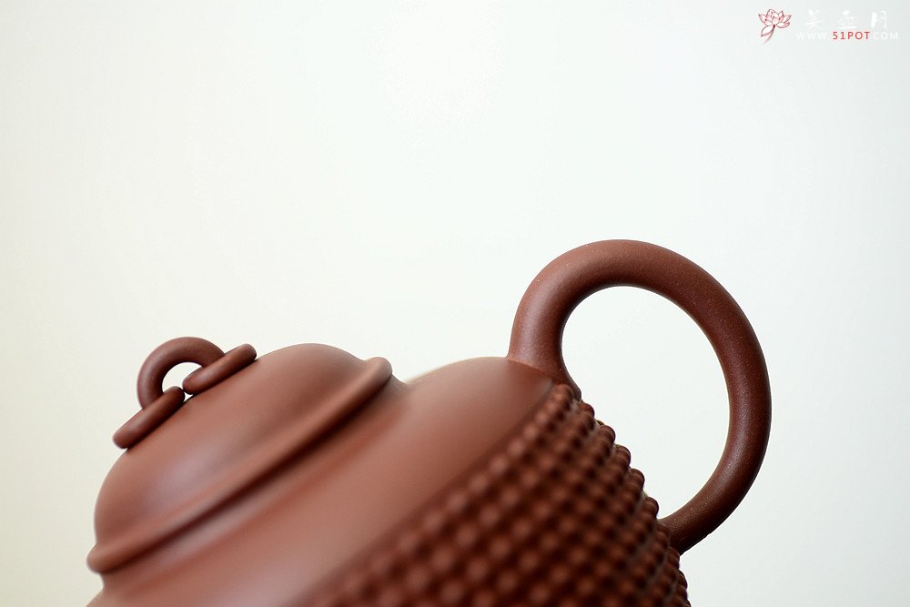 紫砂壶图片：于洪霞乙未年全手精品之作 挺拔俊秀  全手钟乐  - 美壶网