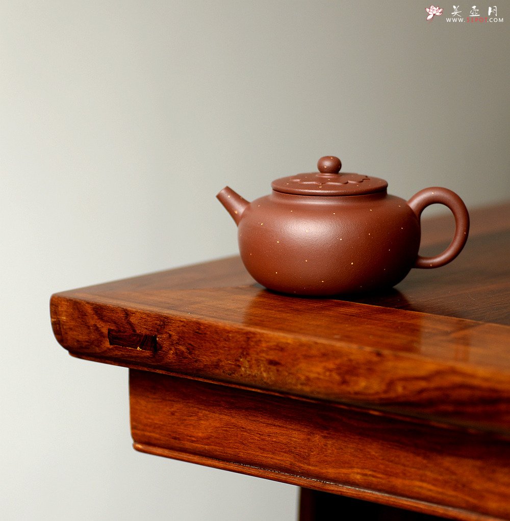 紫砂壶图片：温文尔雅 素雅精致 全手铺砂明华  - 美壶网