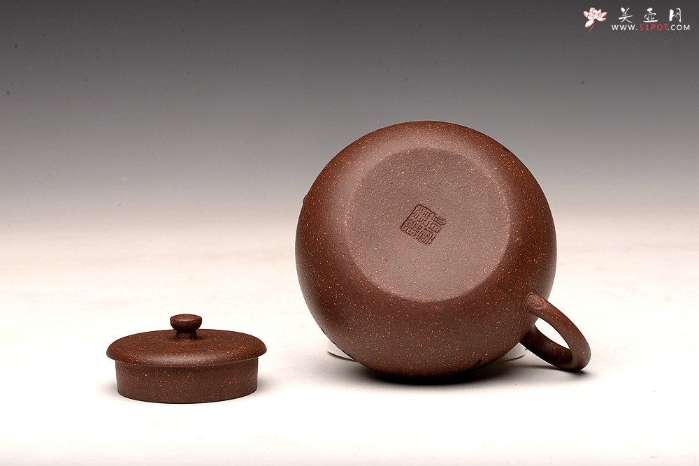 紫砂壶图片：强强联合 詹黎明全手新作 紫玉金砂  高路金石装饰 宝相 恽秀可人 - 美壶网