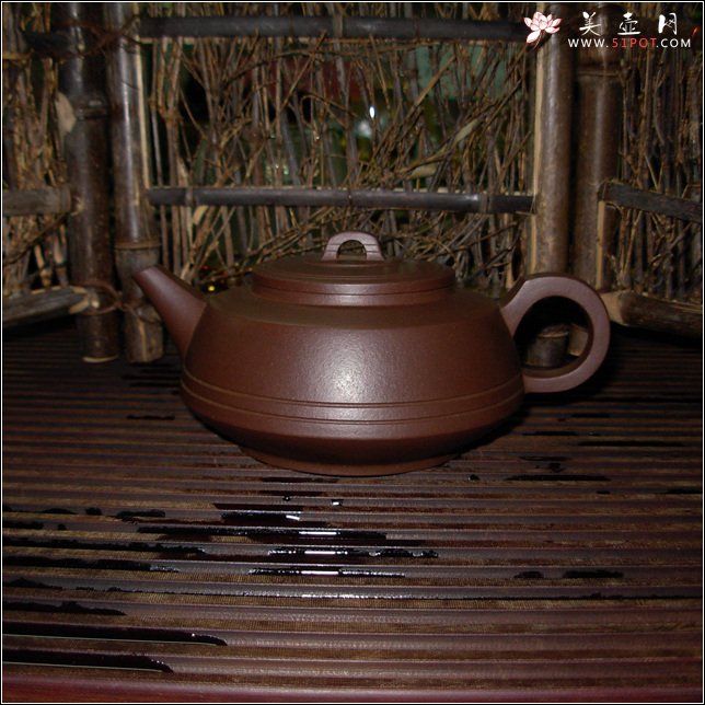 紫砂壶图片：天地方圆壶 - 美壶网