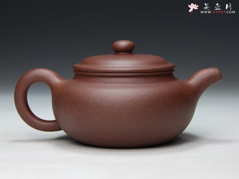 紫砂壶图片：扁腹壶 - 美壶网