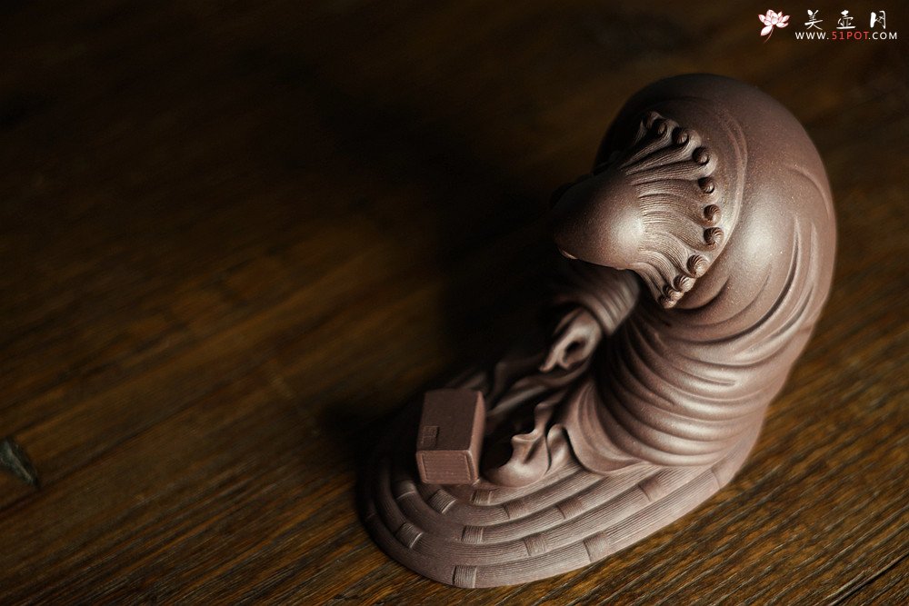 紫砂壶图片：细工大赞 刘祥精品雕塑 指点迷经  - 美壶网