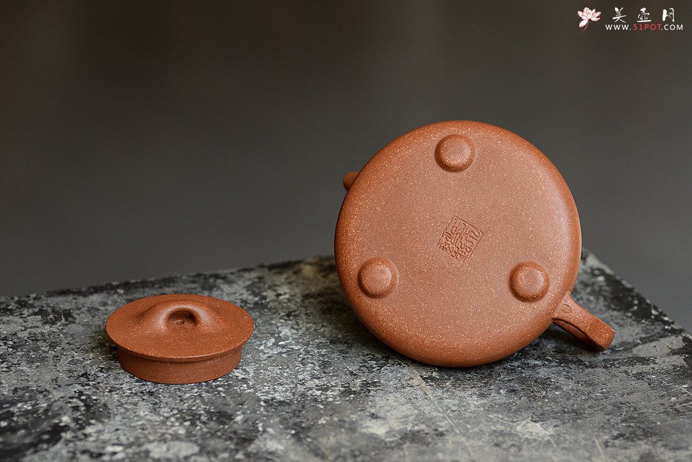 紫砂壶图片：陈进原创力作 全手东石韵瓢 刚柔并济 张听刚装饰  - 美壶网