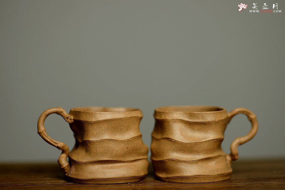 紫砂壶图片：林秀明最新作品 全手精品 文雅十足  清逸套组 一壶竹韵~ - 美壶网