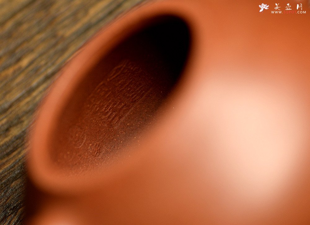 紫砂壶图片：优质降坡泥 周路健全手近作 禅瓢 实用耐品 - 美壶网