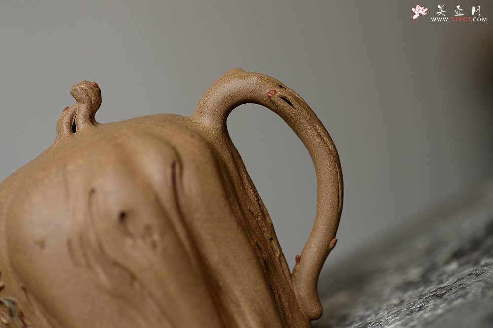紫砂壶图片：刘秀全手经典作品 肌理自然生动 高挑挺拔 古朴之味~~颀长壶 - 美壶网