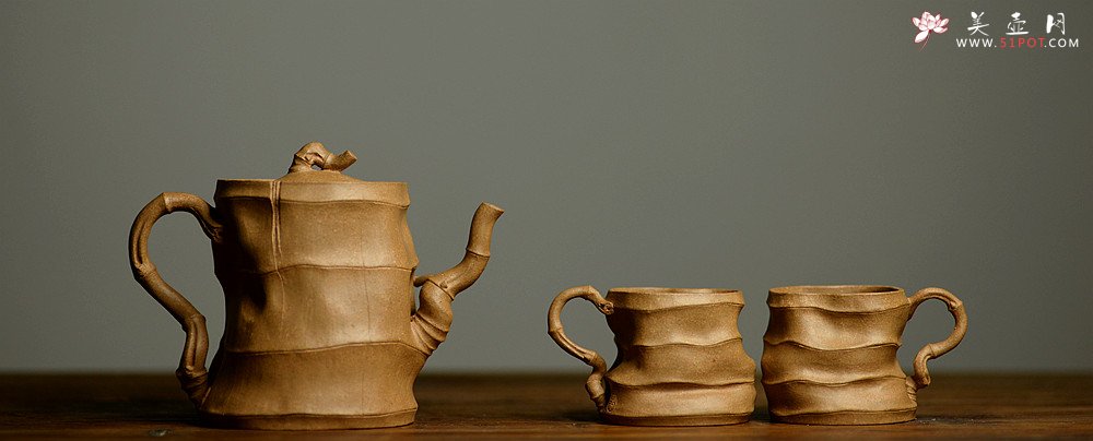 紫砂壶图片：林秀明最新作品 全手精品 文雅十足  清逸套组 一壶竹韵~ - 美壶网