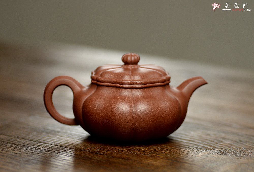 紫砂壶图片：精美之作 美若葵花 张力十足 葵仿古 - 美壶网