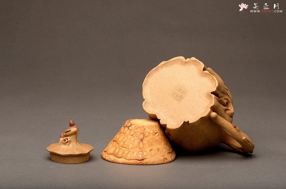 紫砂壶图片：刘秀全手经典新品 自然生动  古朴之味~~全手树魂 - 美壶网