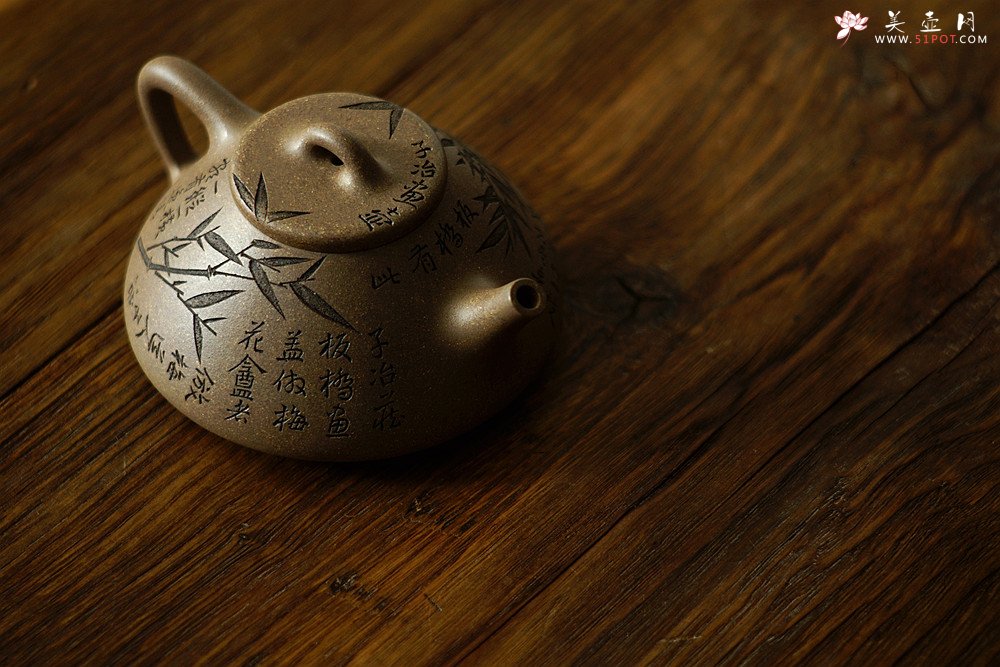 紫砂壶图片：张听刚精心摹古装饰 古朴素雅 文气佳品 全手翟子冶石瓢 - 美壶网