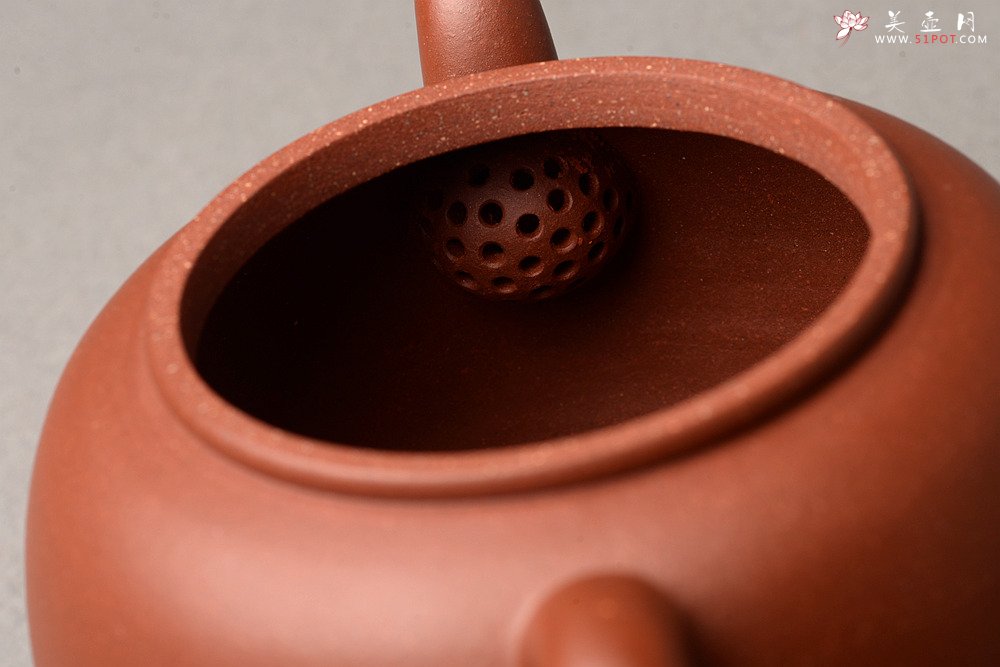 紫砂壶图片：钱林芳全手新作 韵味独特 做工精致 线韵 - 美壶网