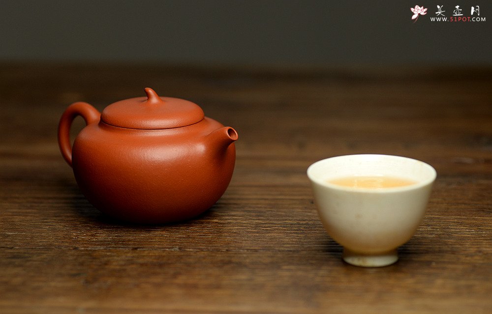 紫砂壶图片：优质朱泥 娇艳迷人 全手朱泥茄段 实用精品 - 美壶网