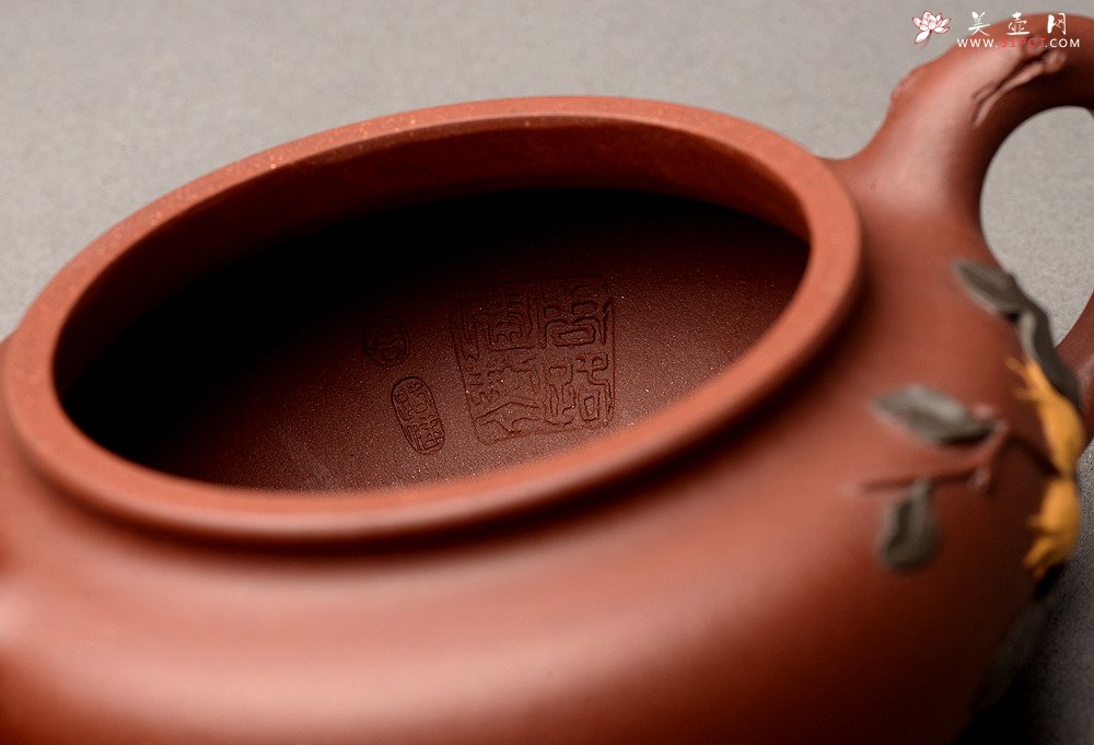 紫砂壶图片：周路健全手新作 春华秋实之仿古 逼真生动 - 美壶网