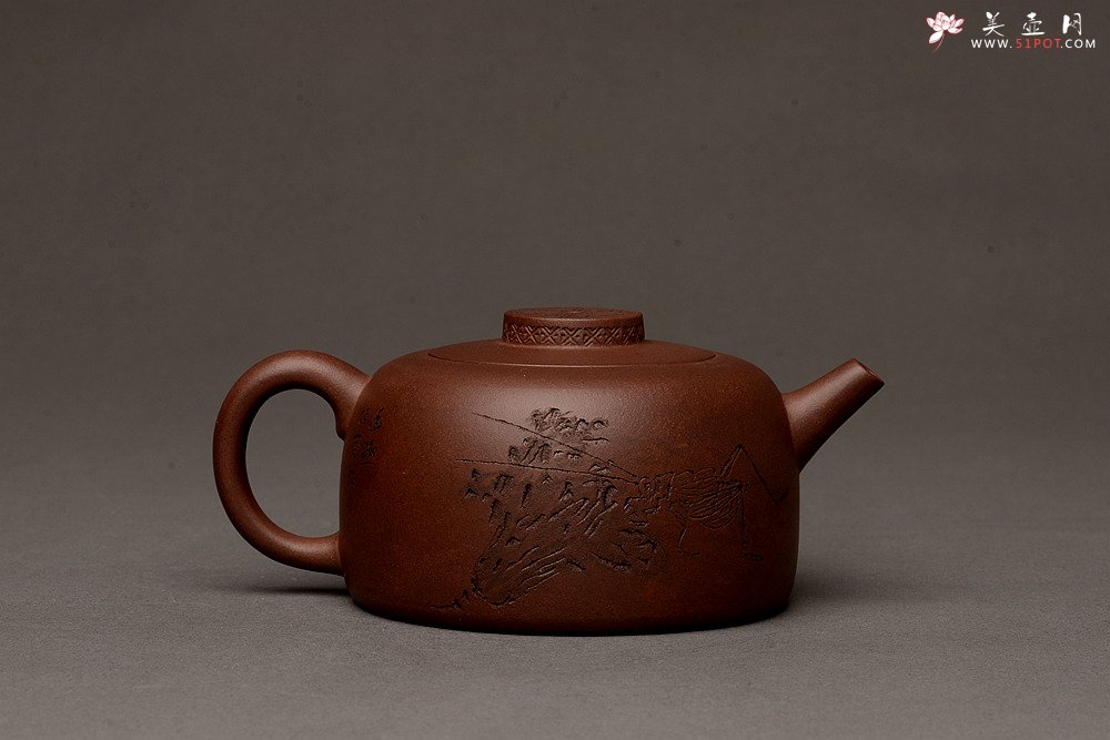 紫砂壶图片：寓意吉祥 稳重典雅 精工全手四灵井栏 - 美壶网