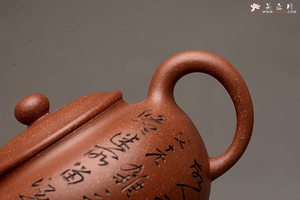 紫砂壶图片：老辣双刀 行云流水 优质紫泥调砂 全手宝珠 饱满直流 - 美壶网