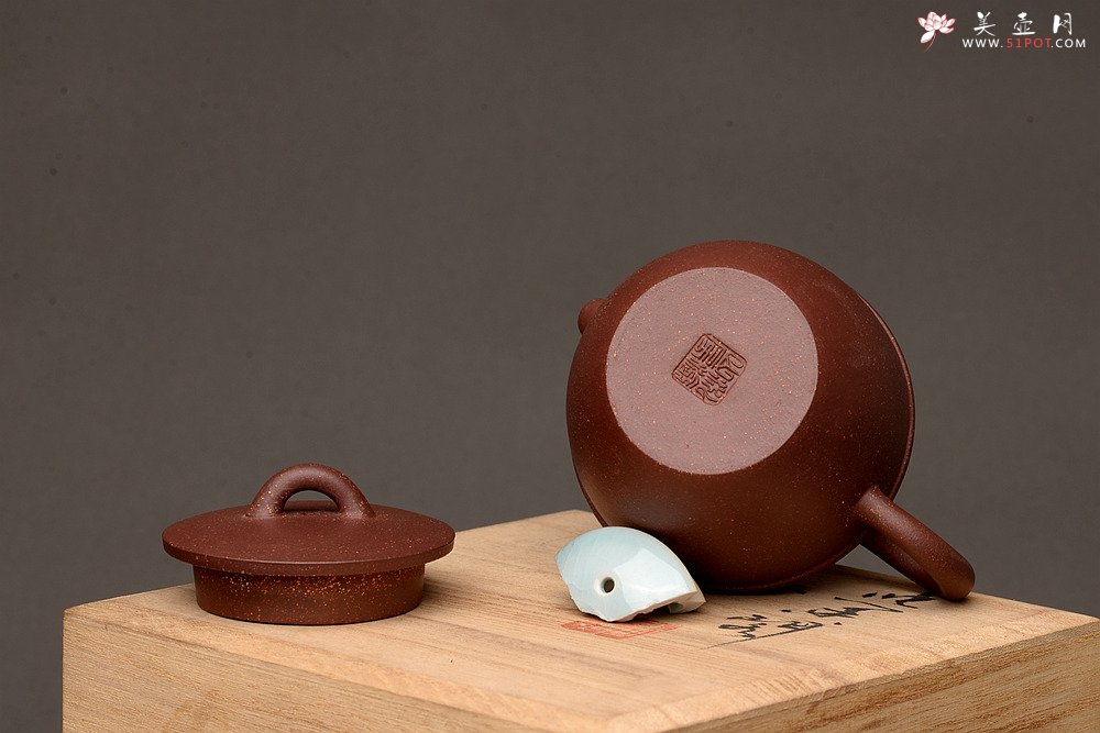 紫砂壶图片：美壶特惠 茶人最爱 实用小壶 仿清巨轮 紫泥调砂 - 美壶网
