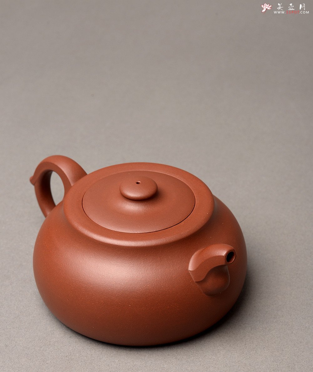 紫砂壶图片：万阗阗最新全手作品 厚重有韵致 线条严谨流畅 大蕴井栏 - 美壶网